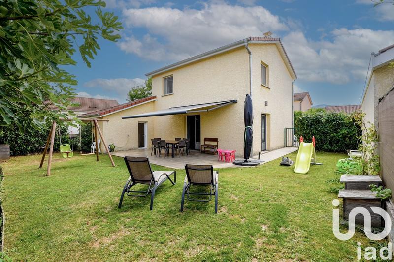 Maison - 108 m² - 4 pièces