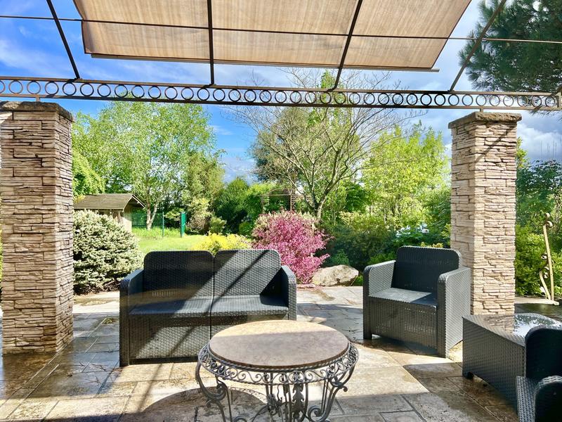 Villa - 166 m² - 6 pièces