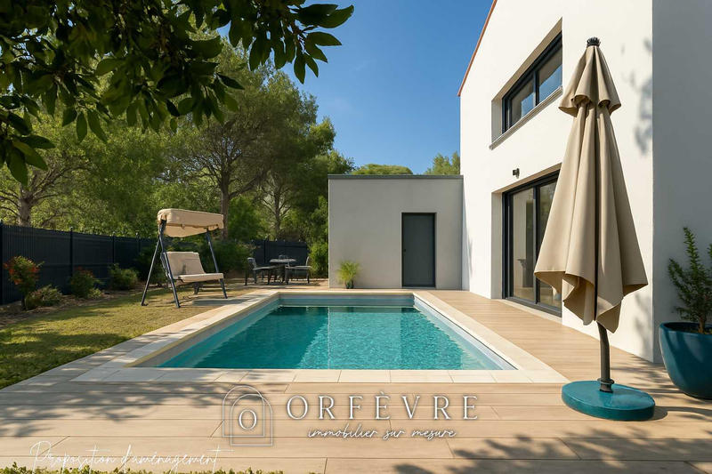 Maison - 200 m² - 8 pièces