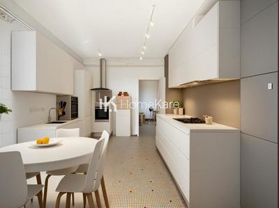 Appartement - 90 m² - 4 pièces