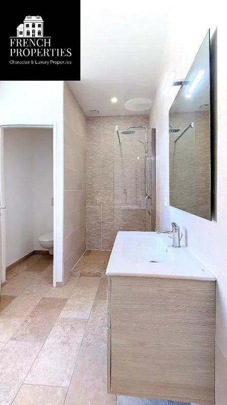 Maison - 193 m² - 8 pièces