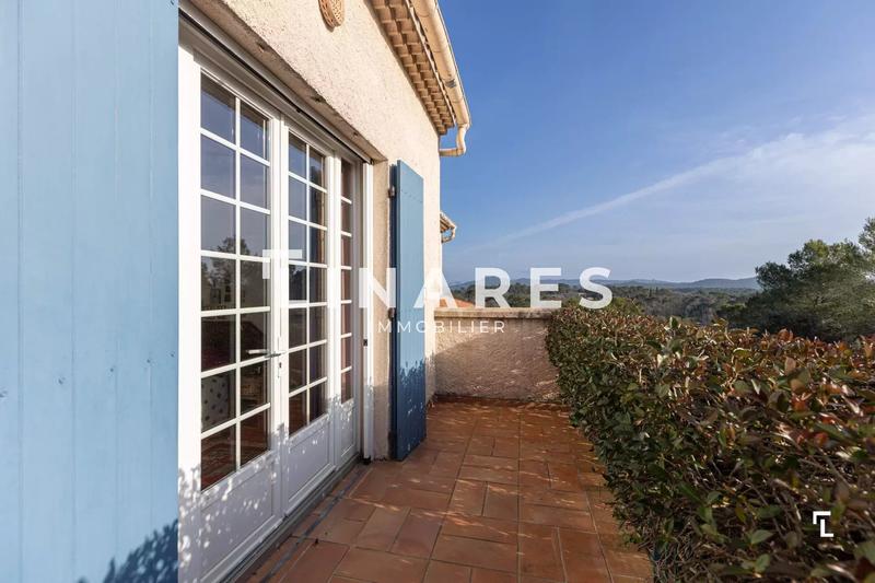 Maison - 369 m² - 7 pièces