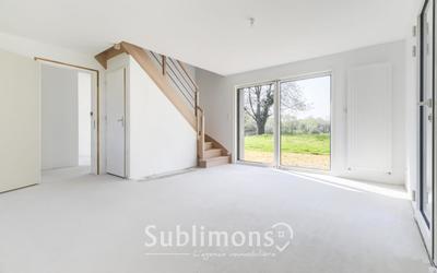 Maison en pierre - 176 m² - 9 pièces