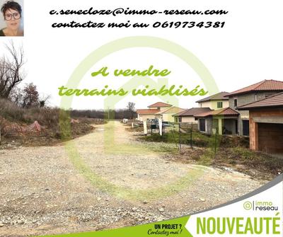 Terrain - 889 m²