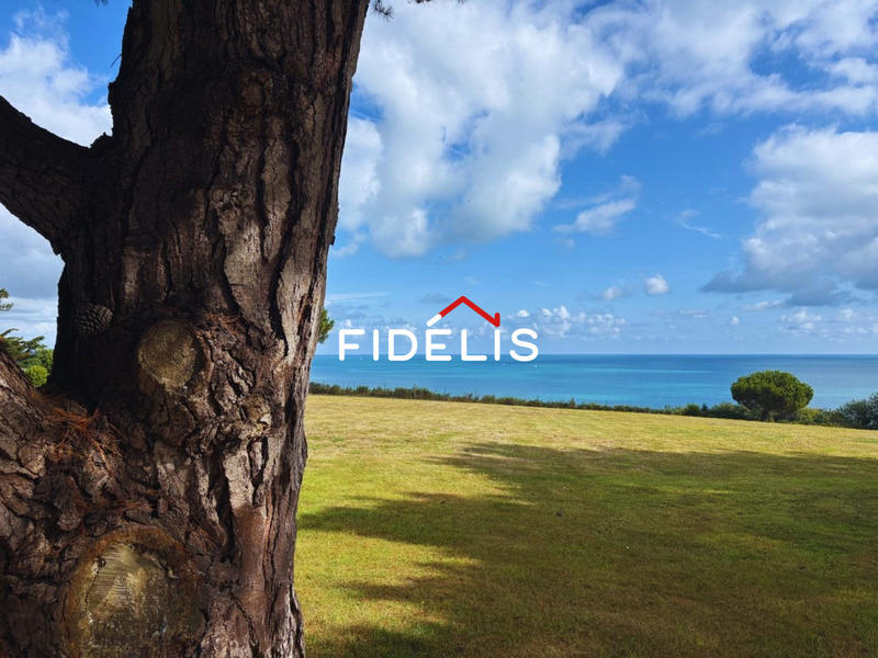 Maison - 185 m² - 5 pièces