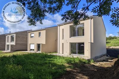 Maison - 137 m² - 6 pièces