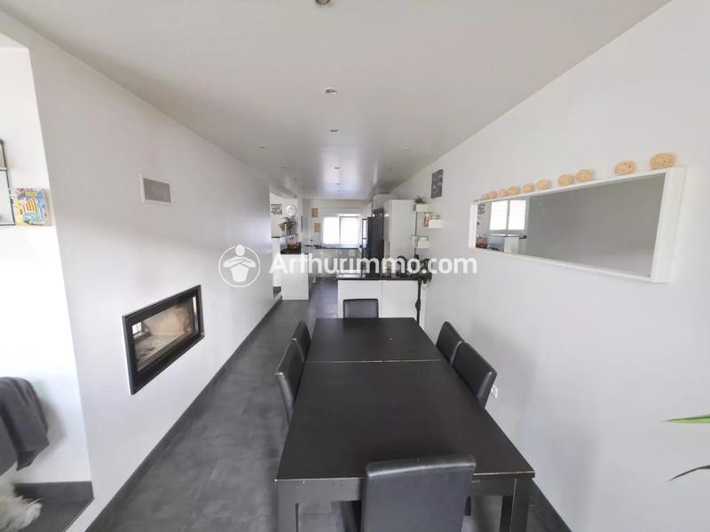 Maison - 140 m² - 6 pièces