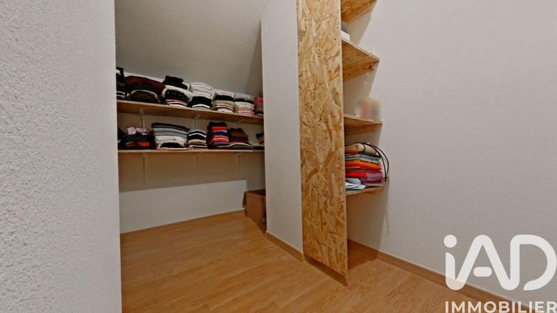 Maison - 211 m² - 8 pièces