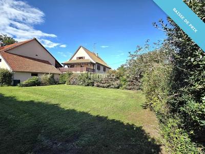 Maison - 195 m² - 7 pièces