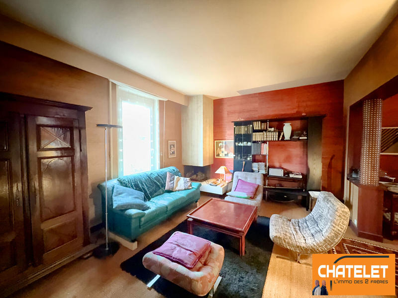 Maison - 172 m² - 8 pièces