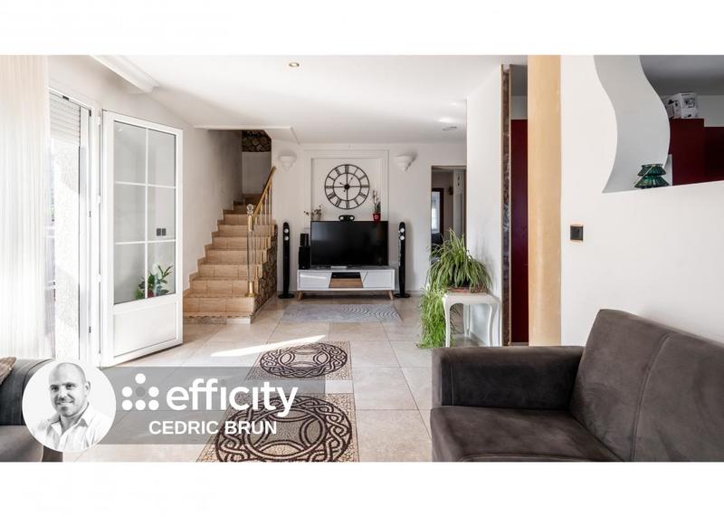 Appartement - 146 m² - 7 pièces