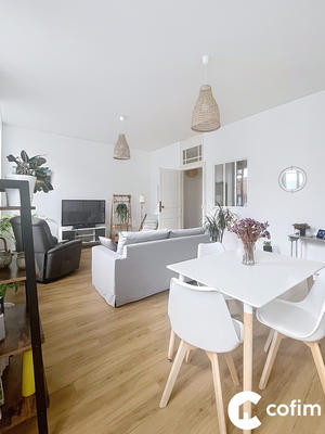 Appartement - 92 m² - 3 pièces