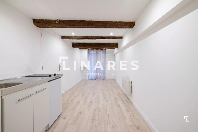 Immeuble - 130 m² - 5 pièces