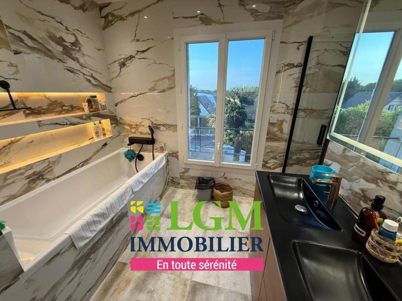 Maison - 197 m² - 6 pièces