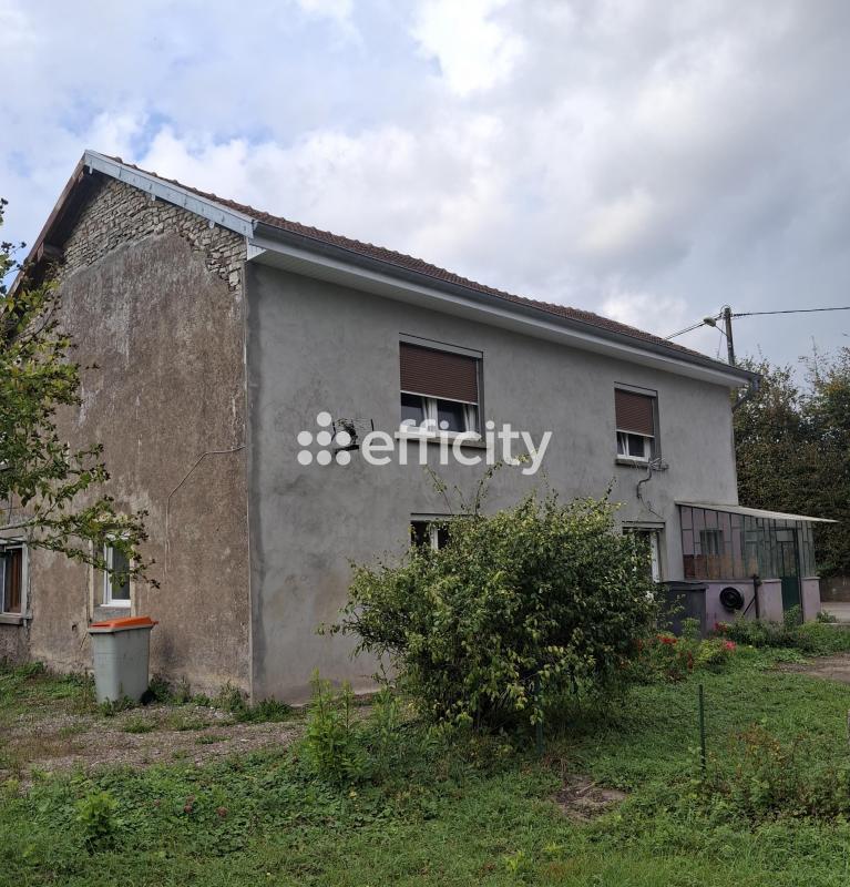 Maison - 145 m² - 8 pièces