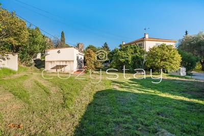 Villa - 305 m² - 10 pièces