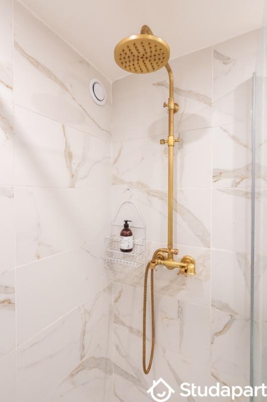 Chambre - 9 m² - 1 pièce