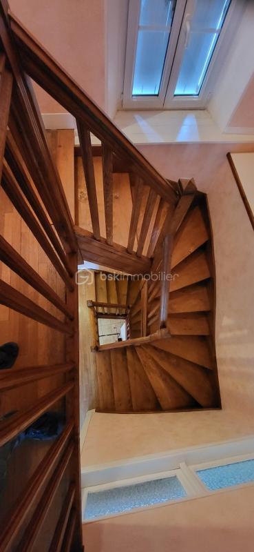 Maison de village - 200 m² - 9 pièces