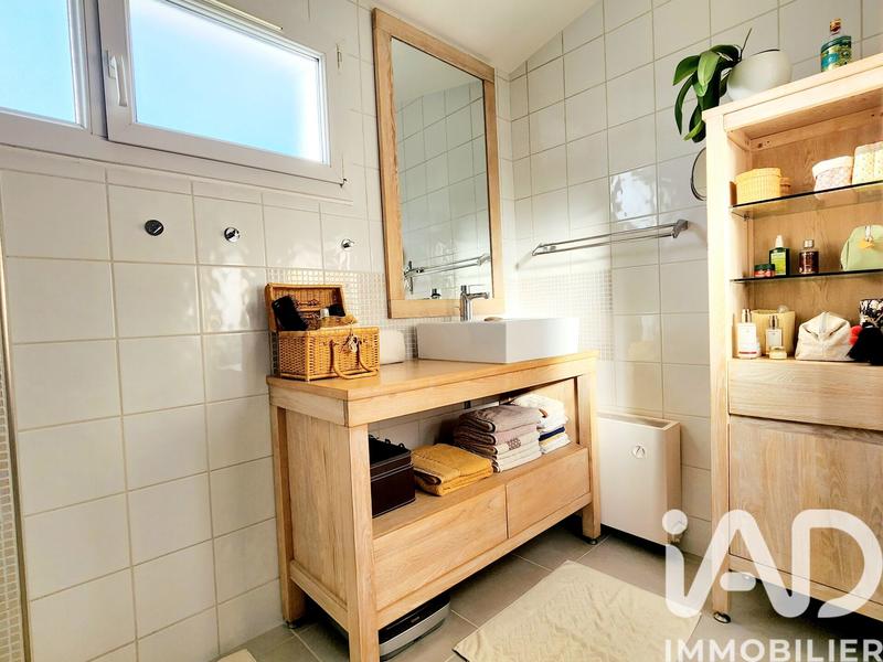 Maison - 96 m² - 5 pièces