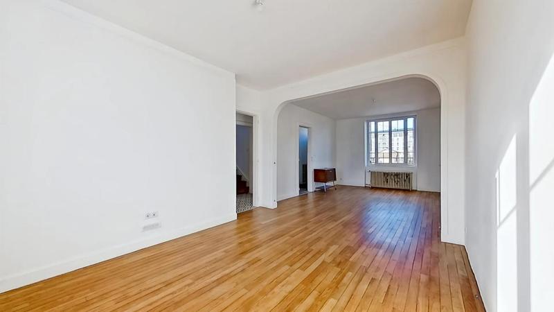 Maison - 114 m² - 6 pièces