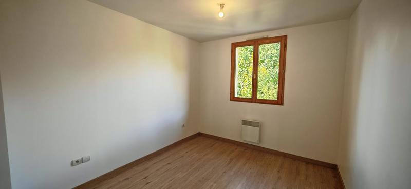 Appartement - 85 m² - 5 pièces