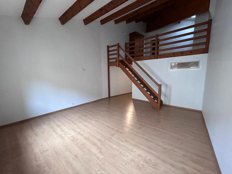 Appartement - 64 m² - 2 pièces