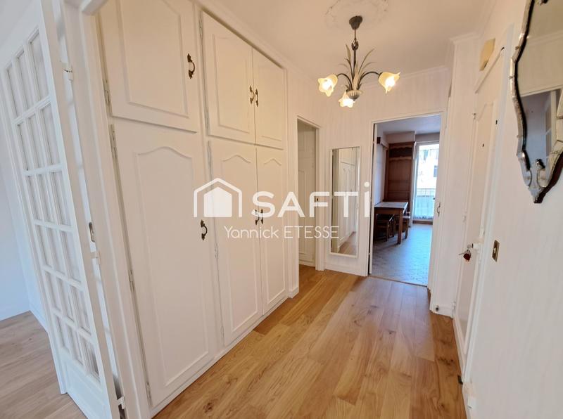 Appartement - 79 m² - 4 pièces