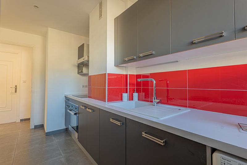 Appartement - 65 m² - 3 pièces