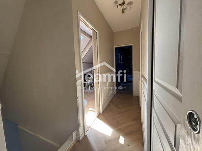 Maison - 86 m² - 5 pièces