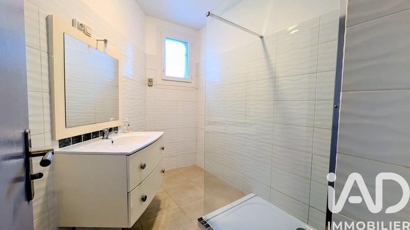 Appartement - 80 m² - 3 pièces