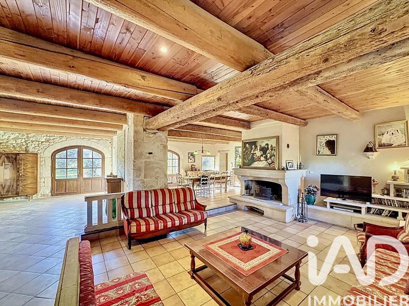 Maison - 500 m² - 10 pièces