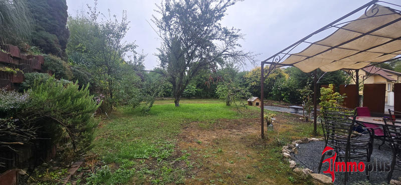 Maison - 206 m² - 8 pièces