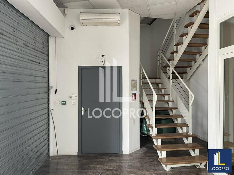 Local d'activité / Entrepôt - 500 m²