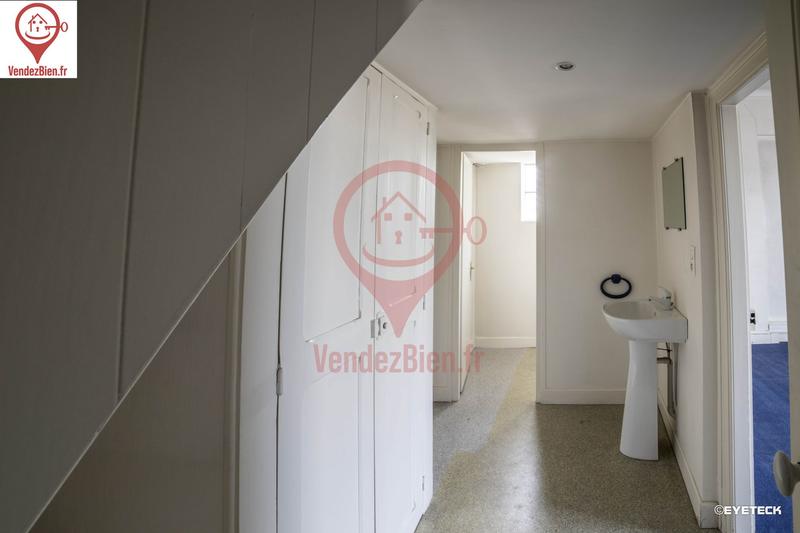 Bureau - 108 m² - 5 pièces