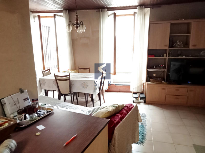 Maison de village - 90 m² - 4 pièces