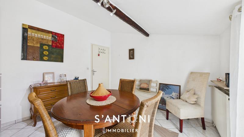 Maison de ville - 84 m² - 3 pièces