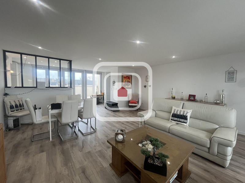 Appartement - 83 m² - 3 pièces