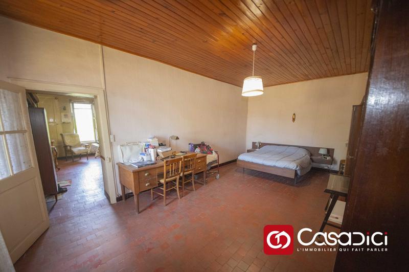 Maison - 98 m² - 5 pièces