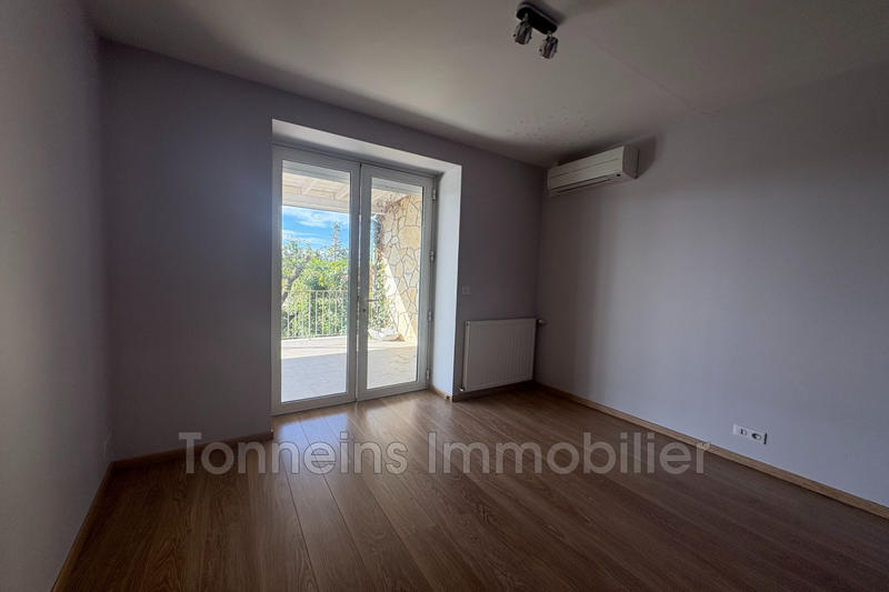 Maison - 111 m² - 7 pièces
