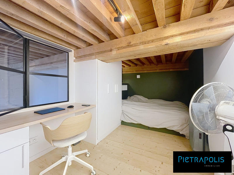 Appartement - 87 m² - 5 pièces