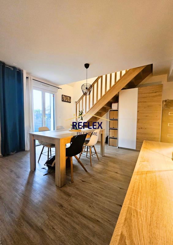 Maison - 84 m² - 4 pièces