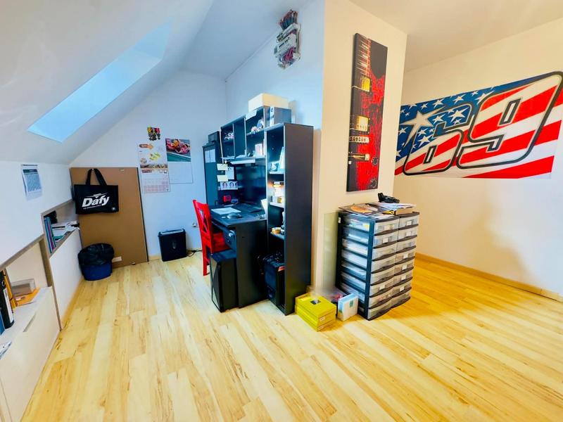 Maison - 120 m² - 6 pièces