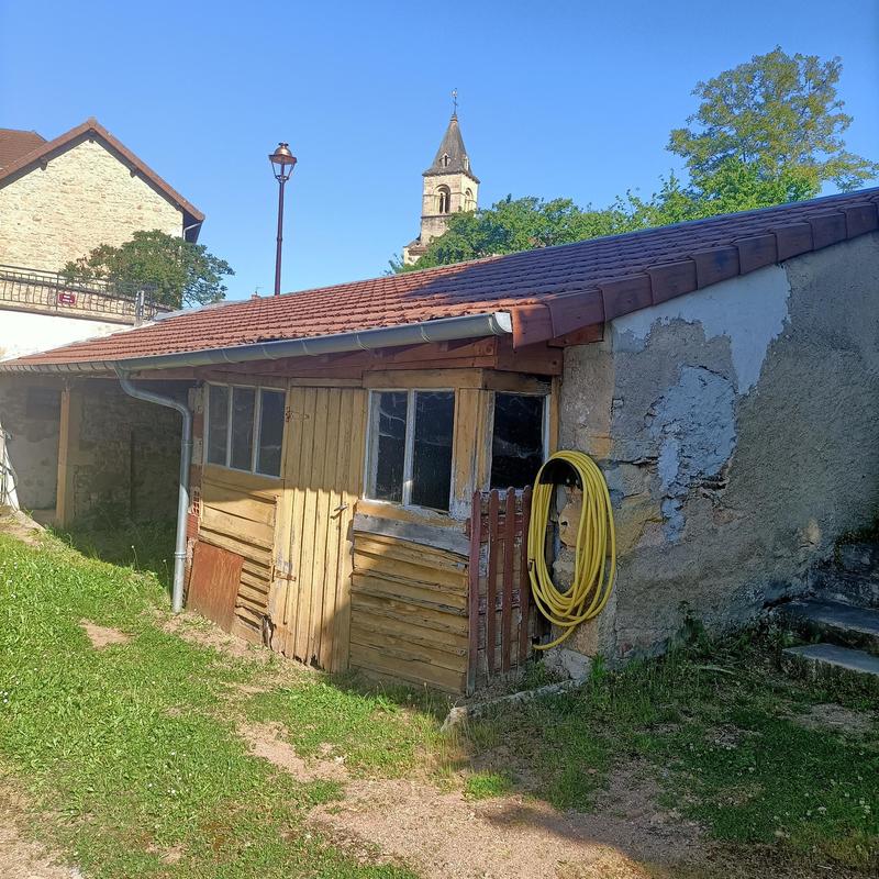 Propriété - 200 m² - 12 pièces