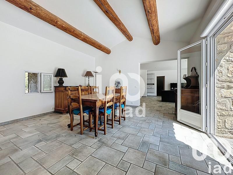 Maison - 203 m² - 7 pièces