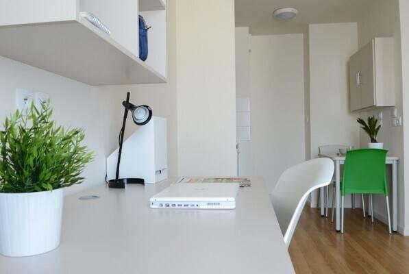 Studio - 25 m² - 1 pièce