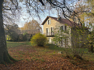 Maison de maîtres - 481 m² - 17 pièces
