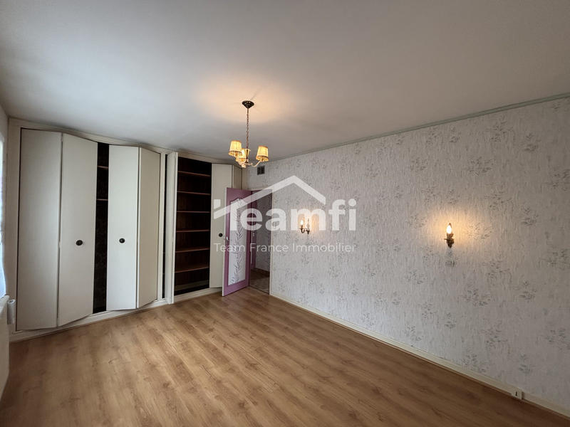 Maison - 101 m² - 4 pièces