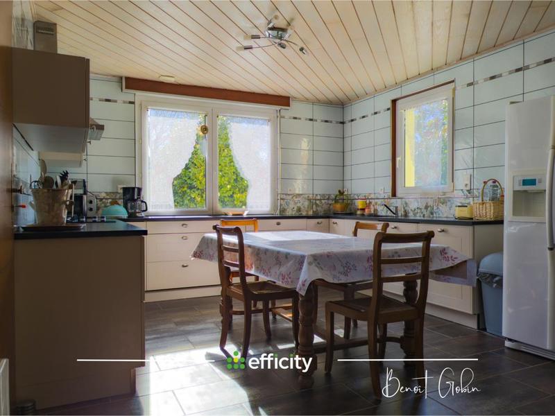 Maison - 143 m² - 6 pièces