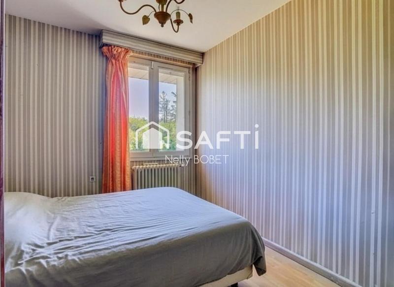 Maison - 175 m² - 9 pièces