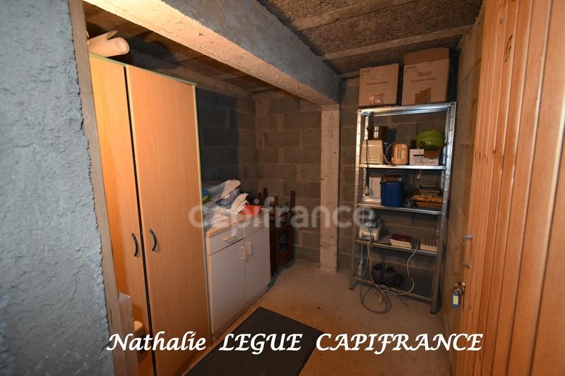 Studio - 25 m² - 1 pièce